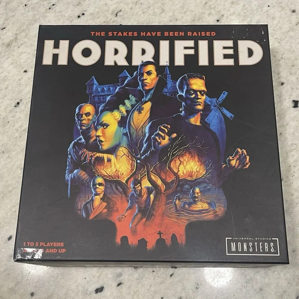 Ravensburger 60001836 Horrified Universal Monsters Board Game - Complete